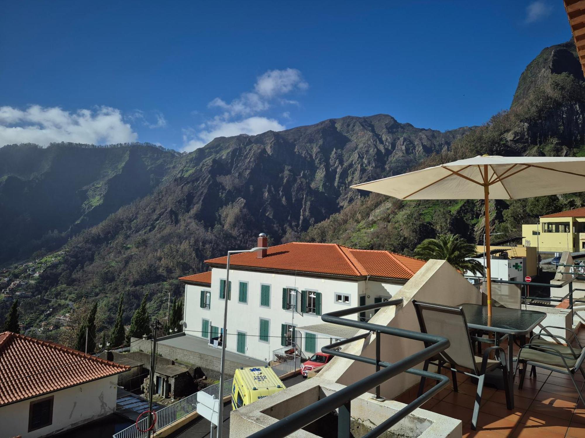 Valley Of Nuns Holiday Apartments Curral Das Freiras Esterno foto